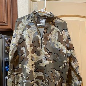 KUIU Peloton 200 1/4 Zip
